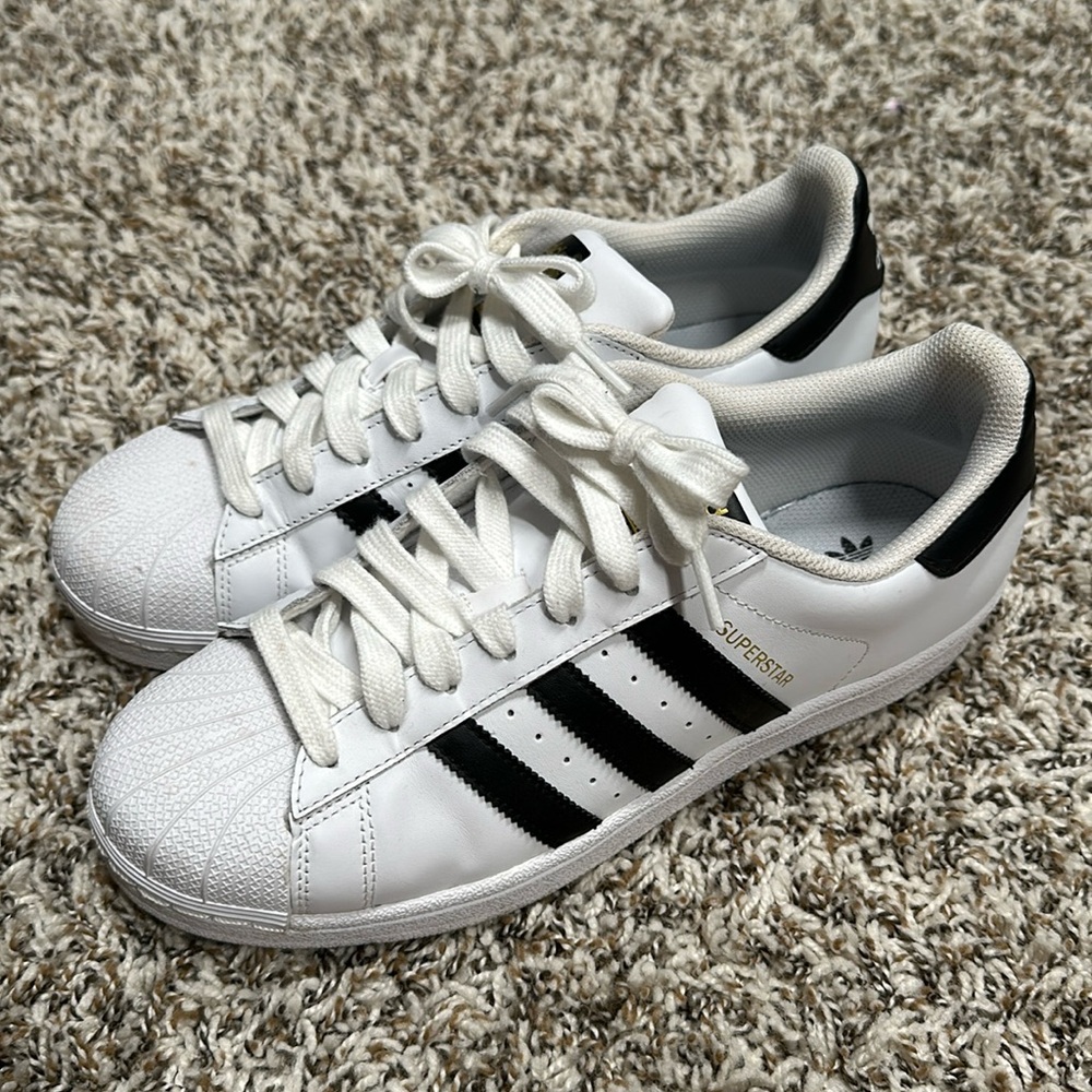 Adidas Superstar